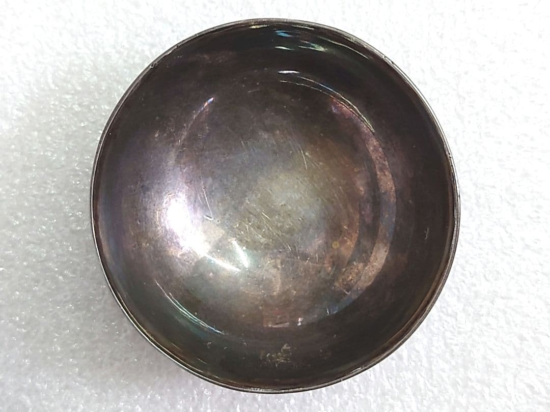 新春特価 ● 純銀製 盃 清穂堂 共箱 ● 純銀 重さ約24g ● 記念刻印有り