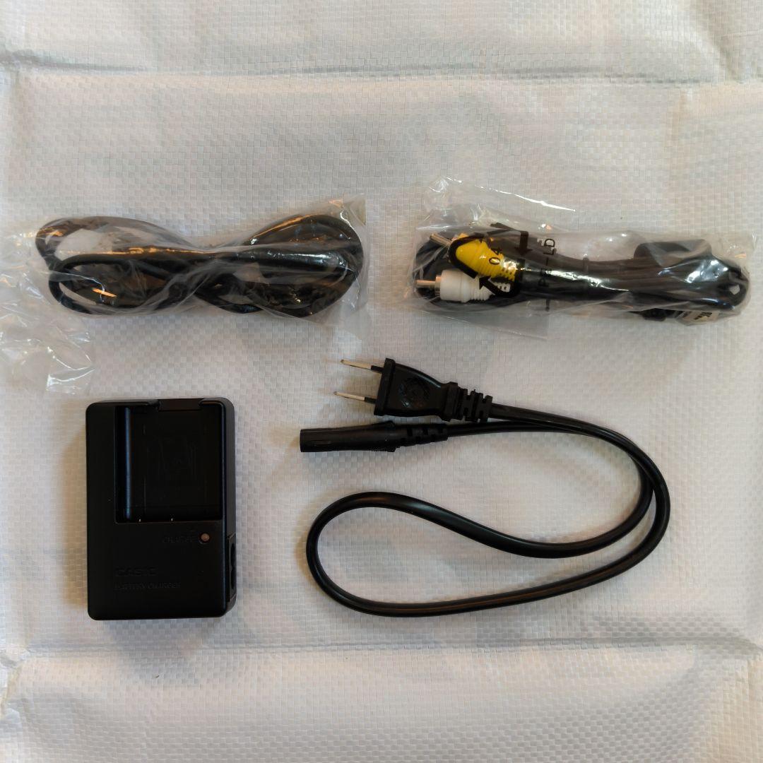 CASIO EX-Z2300 コンパクトデジタルカメラ　付属品揃ってます　完品