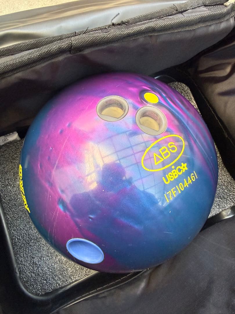 【送料込に変更】ABS Generation MRGボウリングボール、シューズ