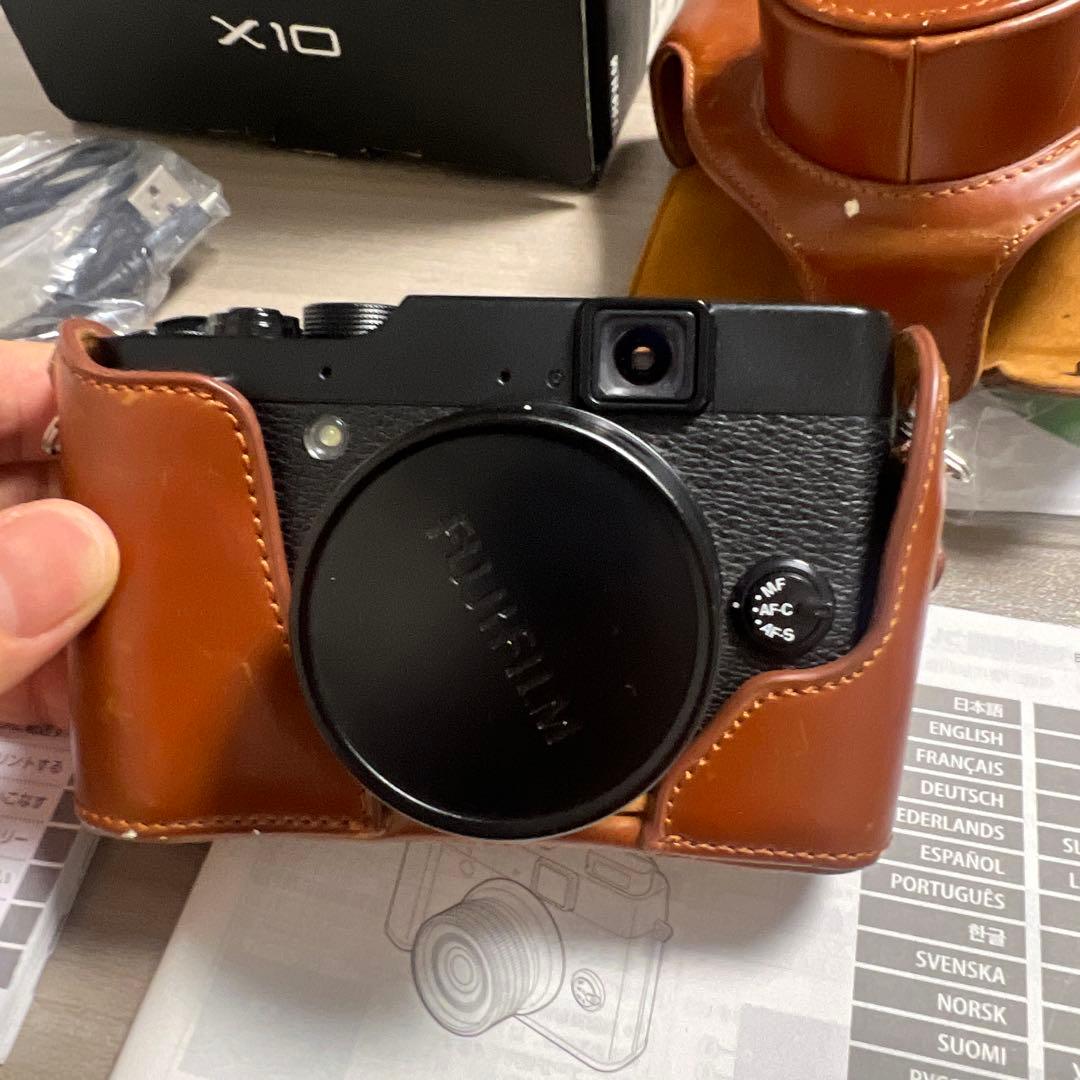 FUJIFILM X10 コンパクトデジタルカメラ