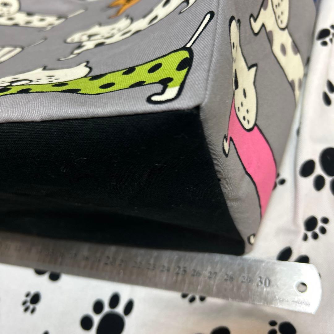 スクエアトートバッグ2点、デカネコちゃん