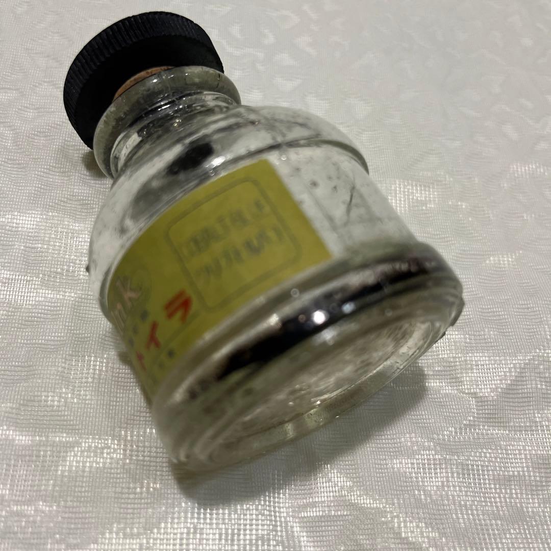 篠崎インキ　古いインク瓶　戦前　右から書き　紙箱付き　インキ残り跡　緩衝材付き