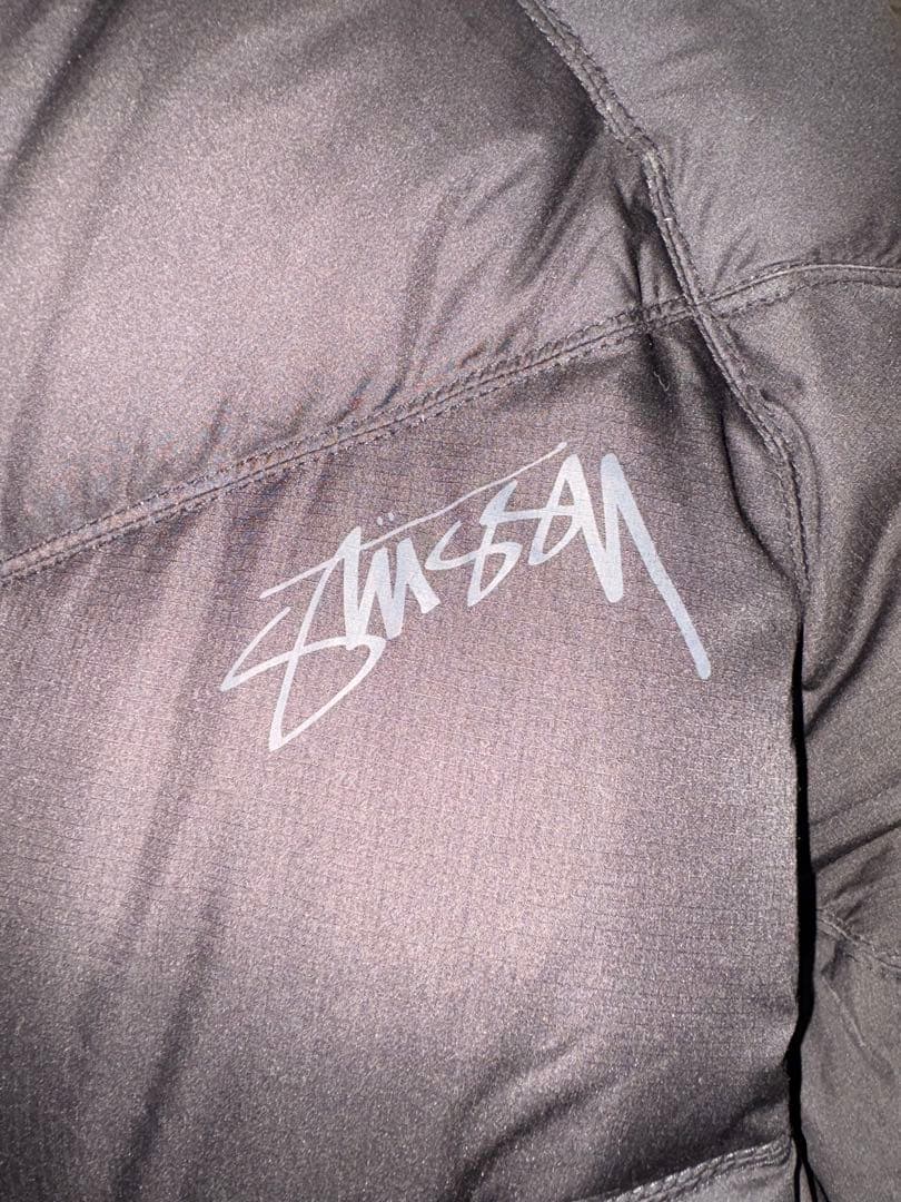 stussy ダウンジャケット　 ブラック　サイズＬ
