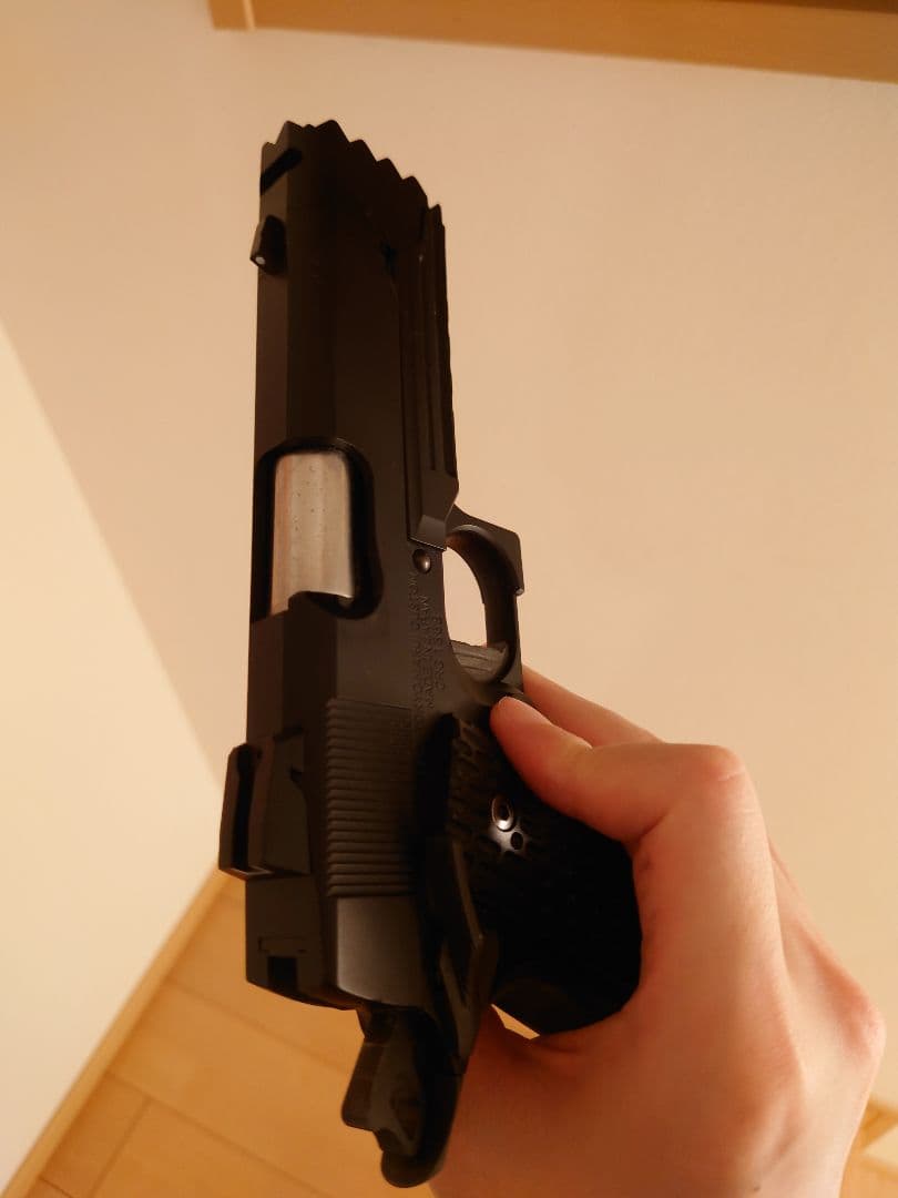 東京マルイ STRIKE WARRIOR ストライクウォーリア ガスガン