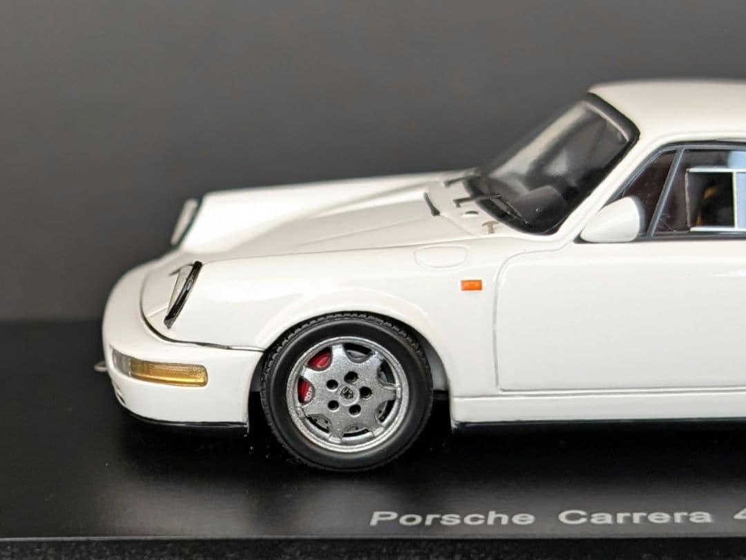 スパーク 1/43 ポルシェ 964 カレラ 4 RS ライトウエイト ホワイト