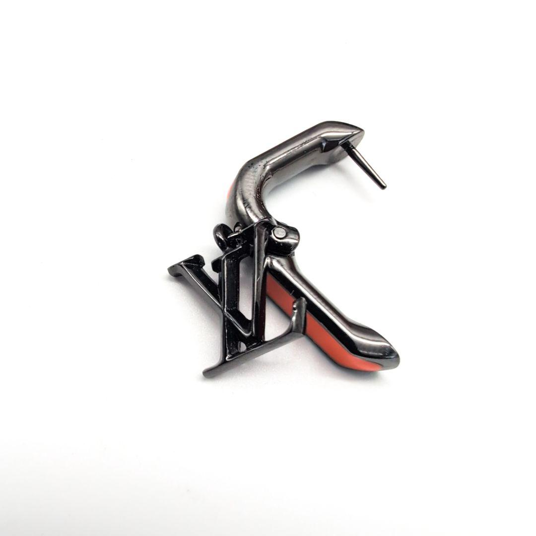 ルイヴィトン　ブックルドレイユ　パラダイスチェーン　ピアス オレンジ