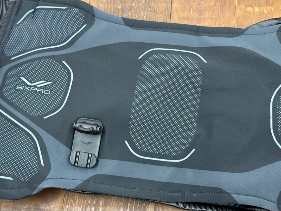 SIXPAD Core Belt2 Mサイズ【使用１回のみ】