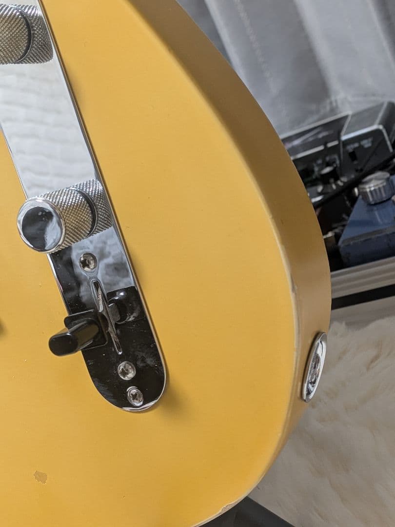 Fender Custom Classic Telecaster バタースコッチ