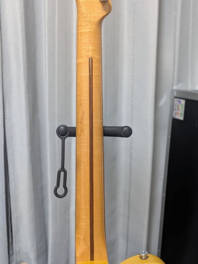 Fender Custom Classic Telecaster バタースコッチ