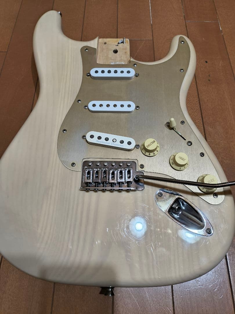 Seymour Duncan搭載エレキギターアッシュボディ