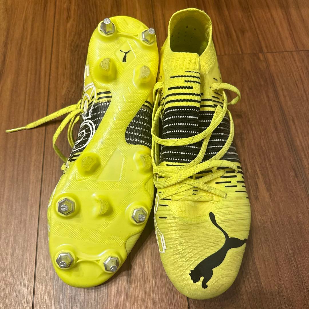 【プロ特注の支給品】　PUMA スパイク　川崎フロンターレ　三笘薫　サイン入り