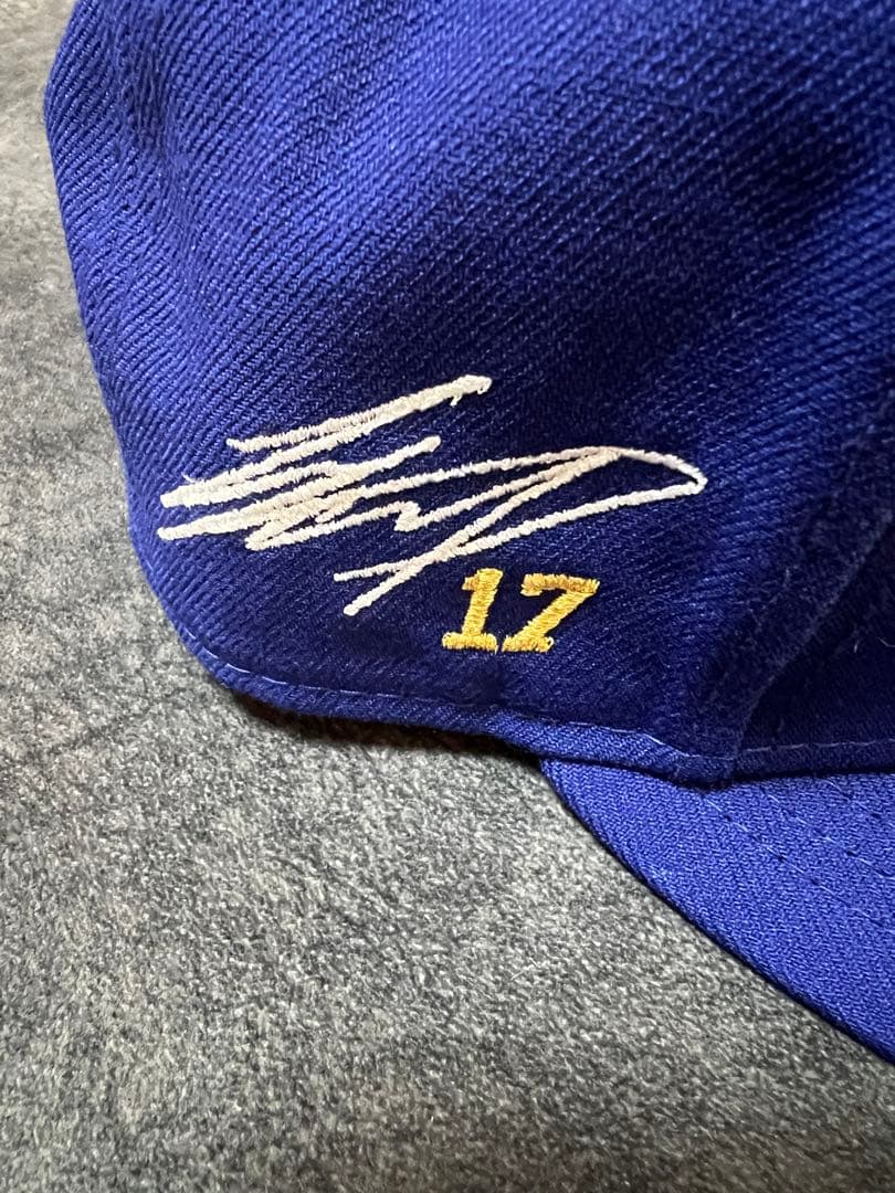 ロサンゼルス ドジャース 　ニューエラ　大谷翔平選手 サイン刺繍入り キャップ