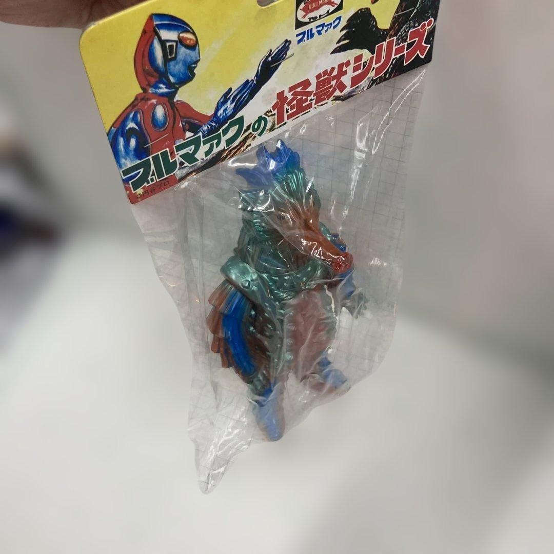 2000年にブルマークソフビ復刻版のまぼろしのソフビ怪獣3大珍品ミステラー星人