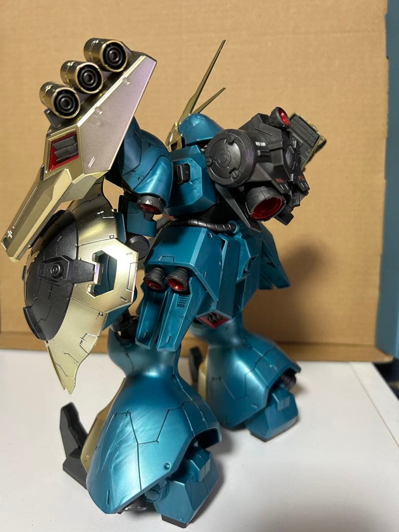 RE 1/100 ヤクト ドーガ　スペシャルコーティング