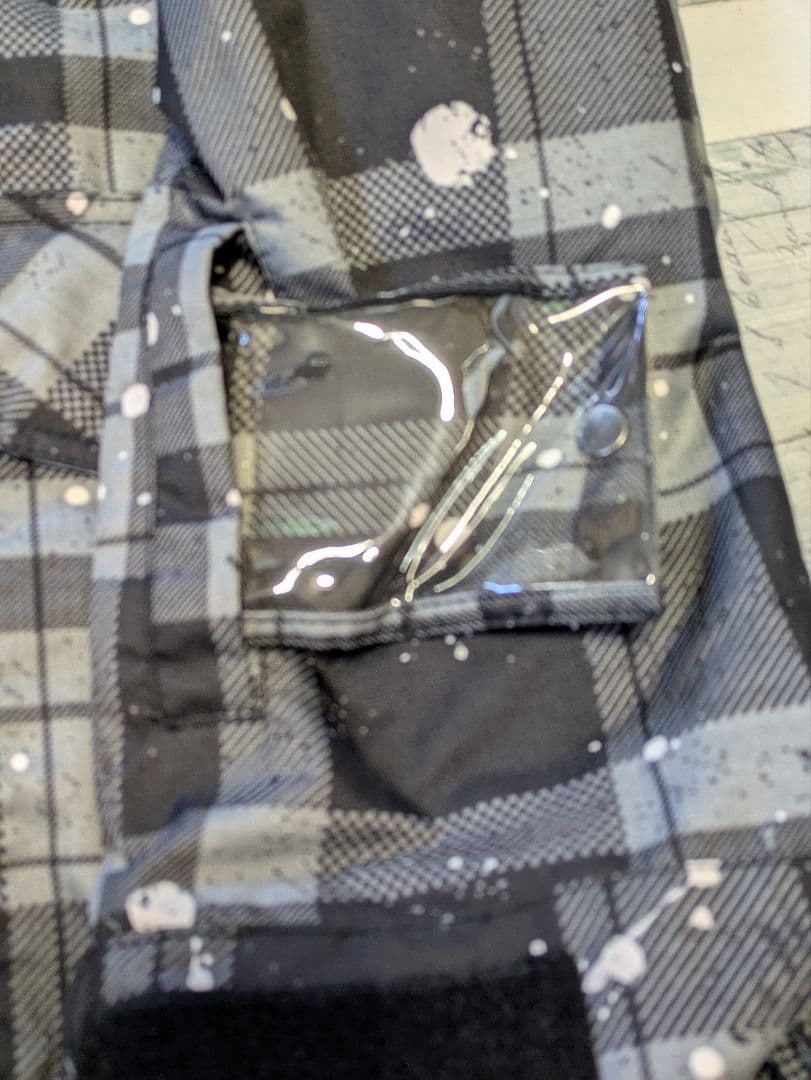 美品 IGNIOイグニオ メンズスノボードスノボースキーウェア　サイズL