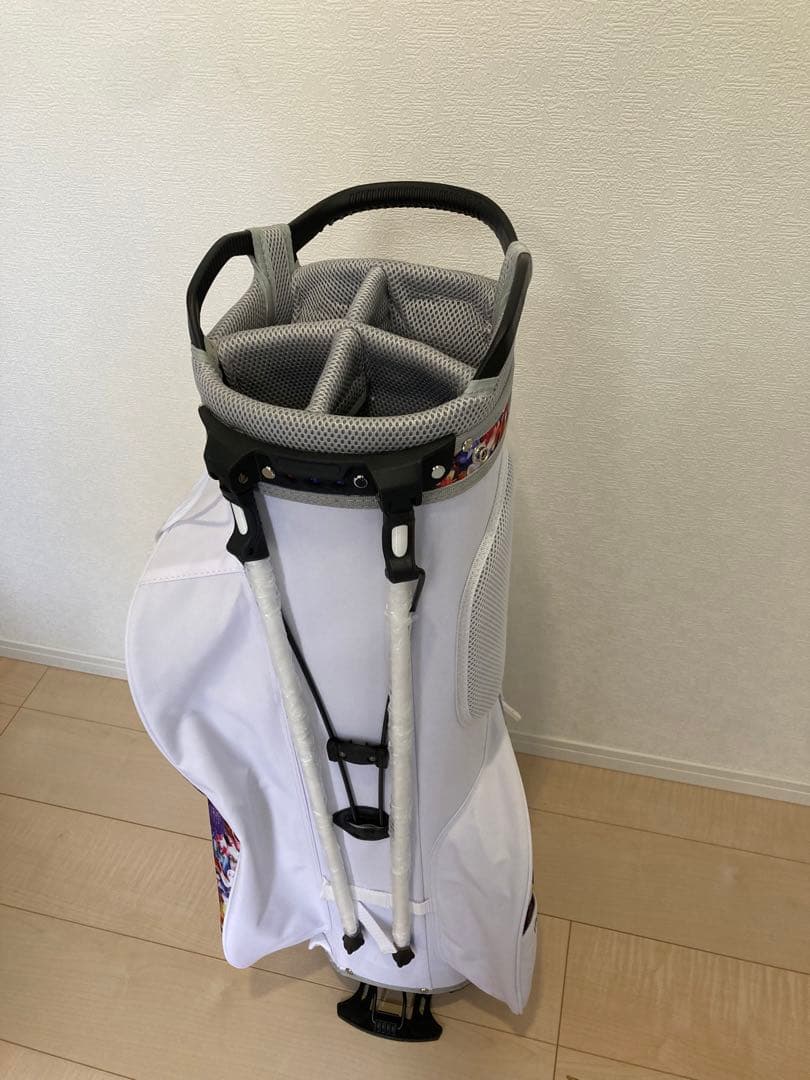 【新品】VIVA HEARTビバハート/限定キャディバッグ【入手困難完売モデル】