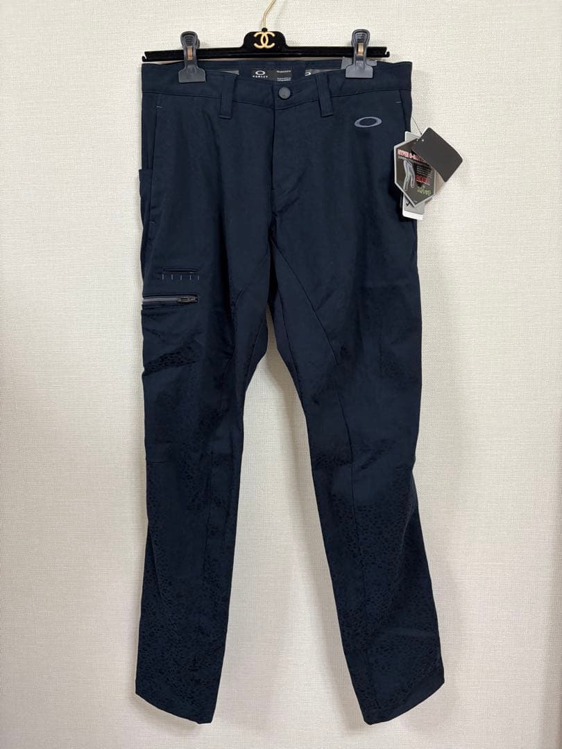 W82 ☆新品☆ オークリー メンズ スカル刺繍3Dテーパードパンツ　裏起毛