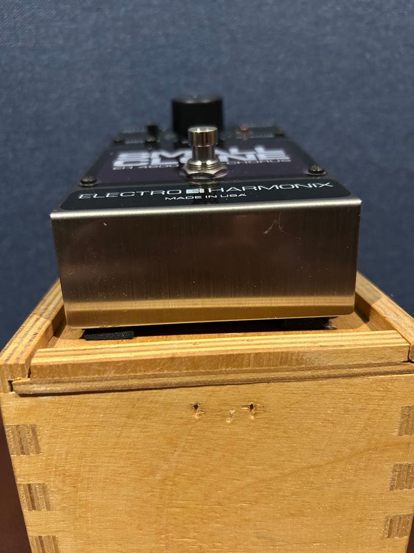 electro harmonix small clone コーラス　木箱付