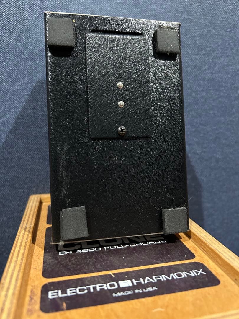 electro harmonix small clone コーラス　木箱付