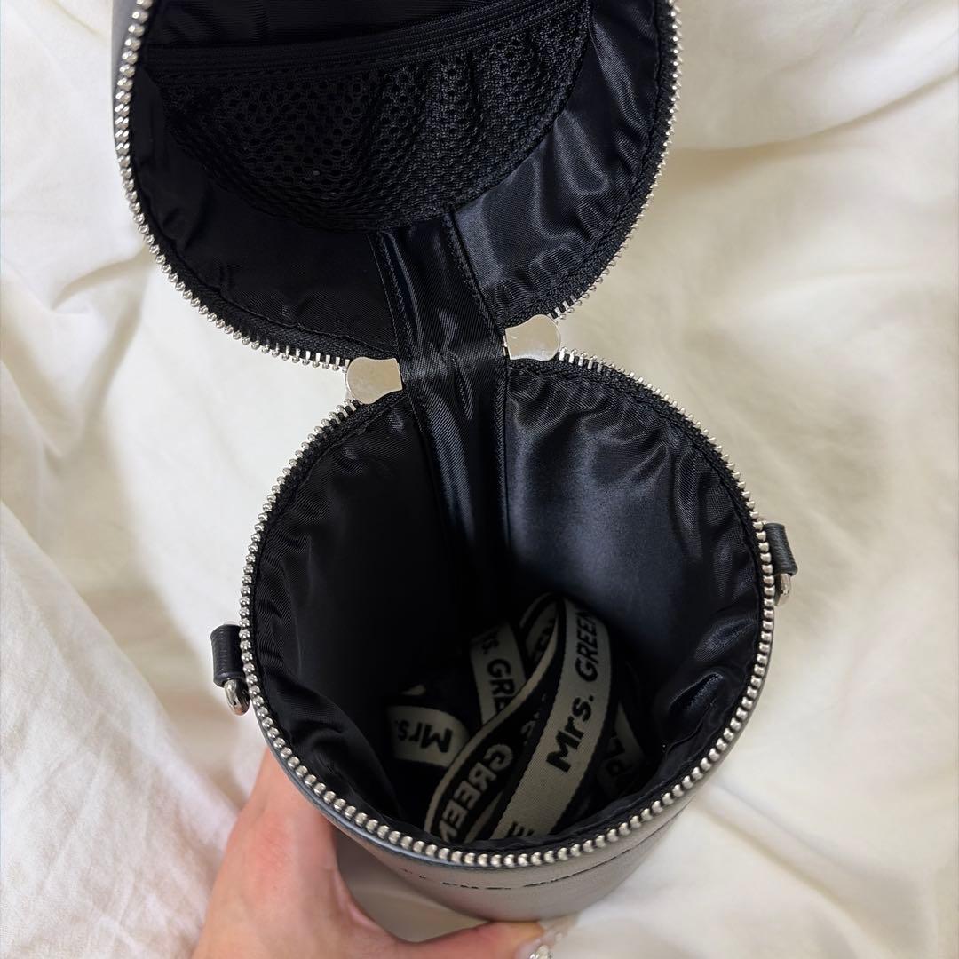 ストラップ付き　Mrs. GREEN APPLE ペンライトケース 黒