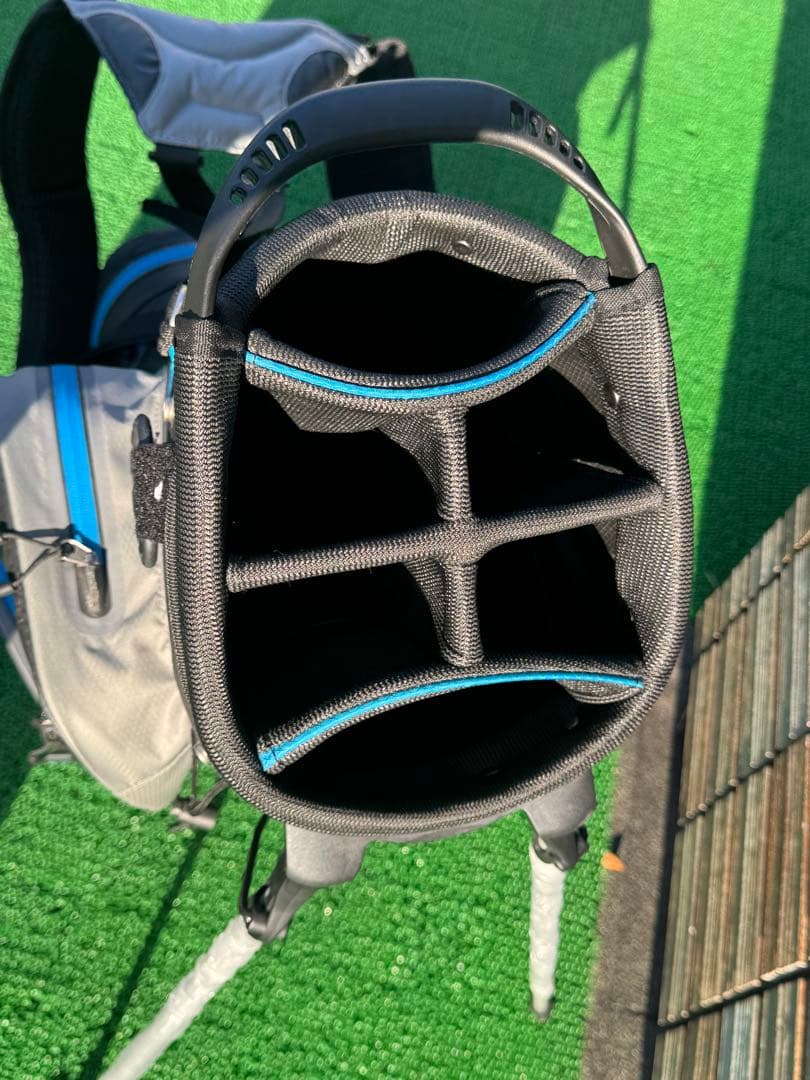 新品未使用品　【純正】Porsche ゴルフバッグ・キャディバッグ