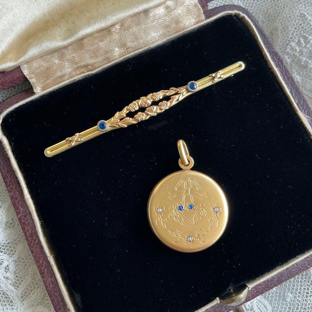 フランスアンティーク　ペンダントトップ＆ブローチ　ゴールドプレート　ビジュー