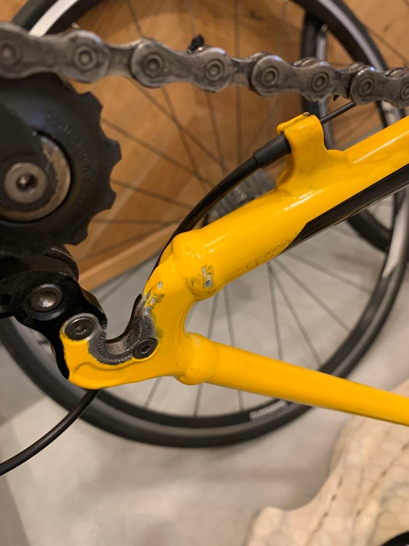 Colnago ストラーダSL 105 (サイコン付き)