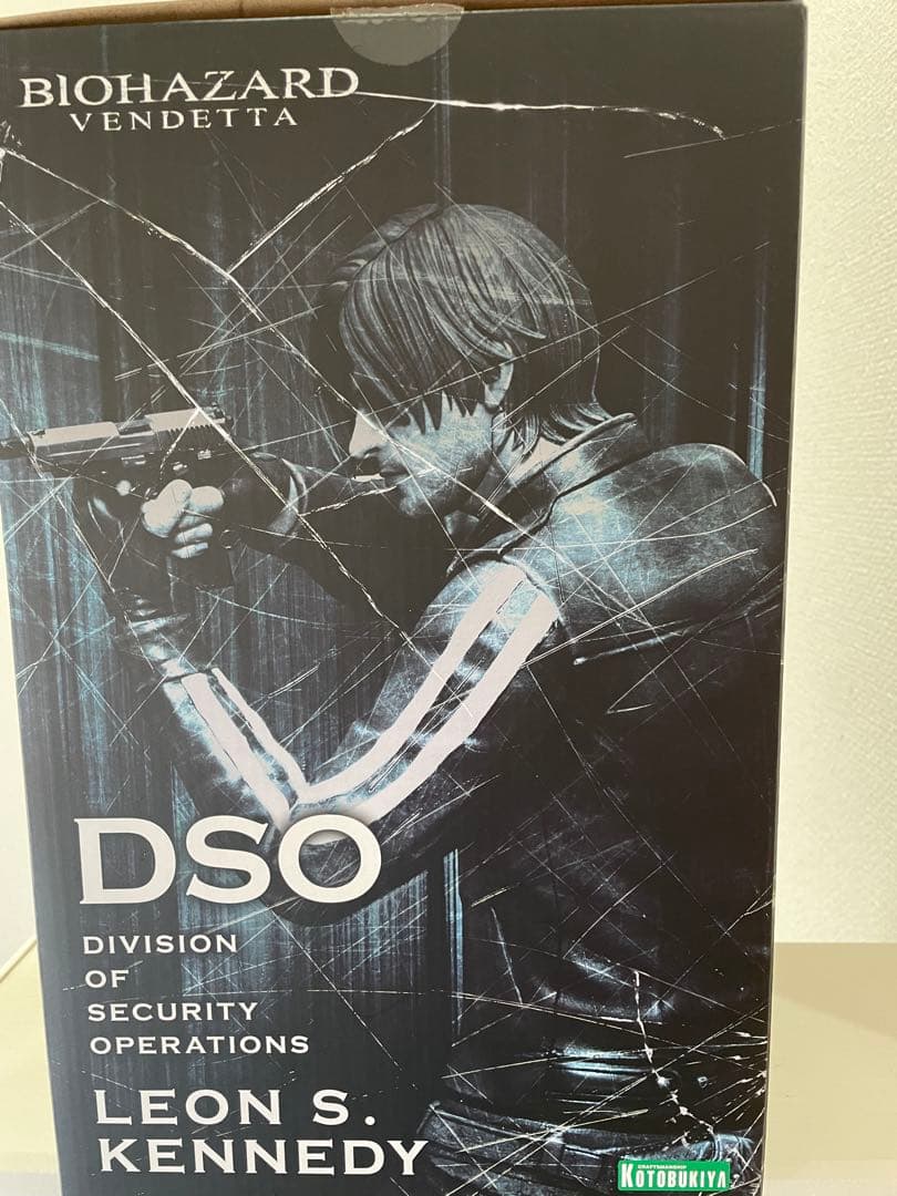 BIOHAZARD レオンSケネディ　フィギュア
