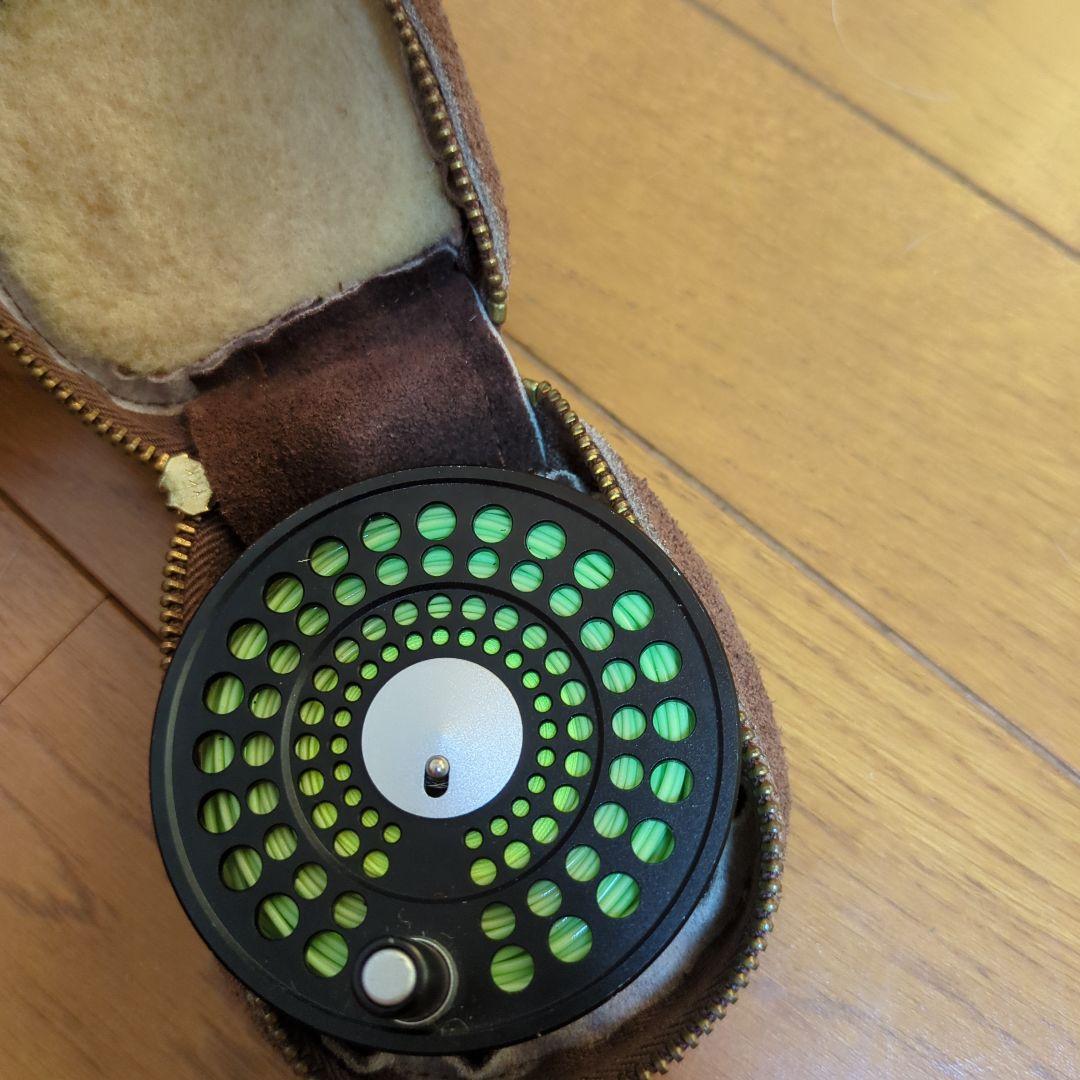 MARRYAT MR 7.5 ブラック　フライリール