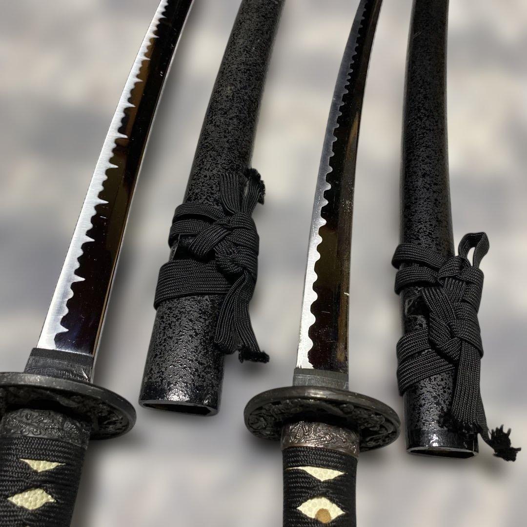 激安模造刀大小２本 黒柄 雲龍楕円鍔 黒梨地鞘