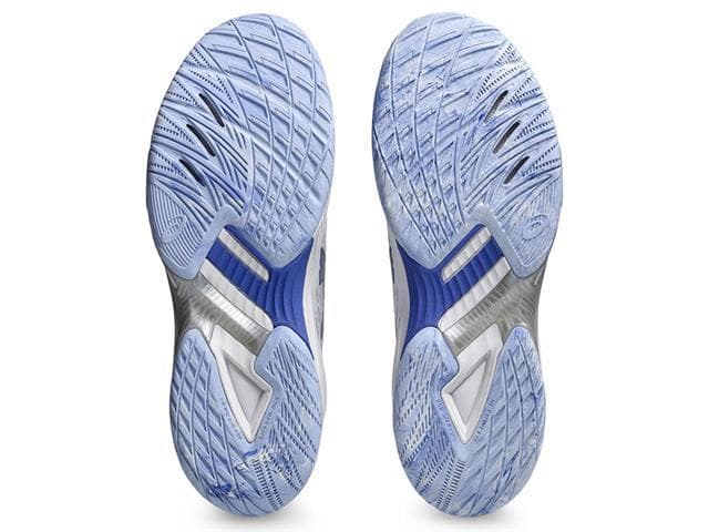 アシックス 1053A067 100 25.5 V-SWIFT FF 4/新品