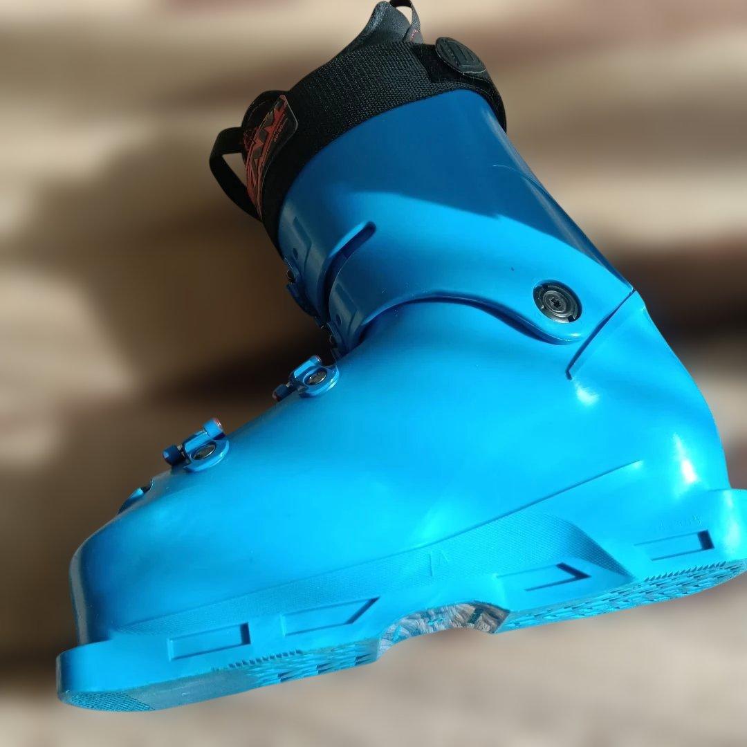 REXXAM レクザム〈2024〉R-EVO 110S 23-24 モデル