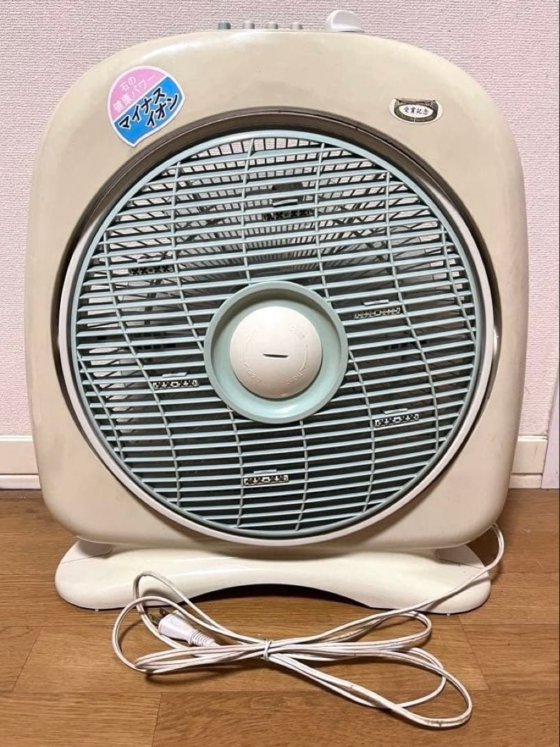 新林の滝 マイナスイオン発生 扇風機 NW-38