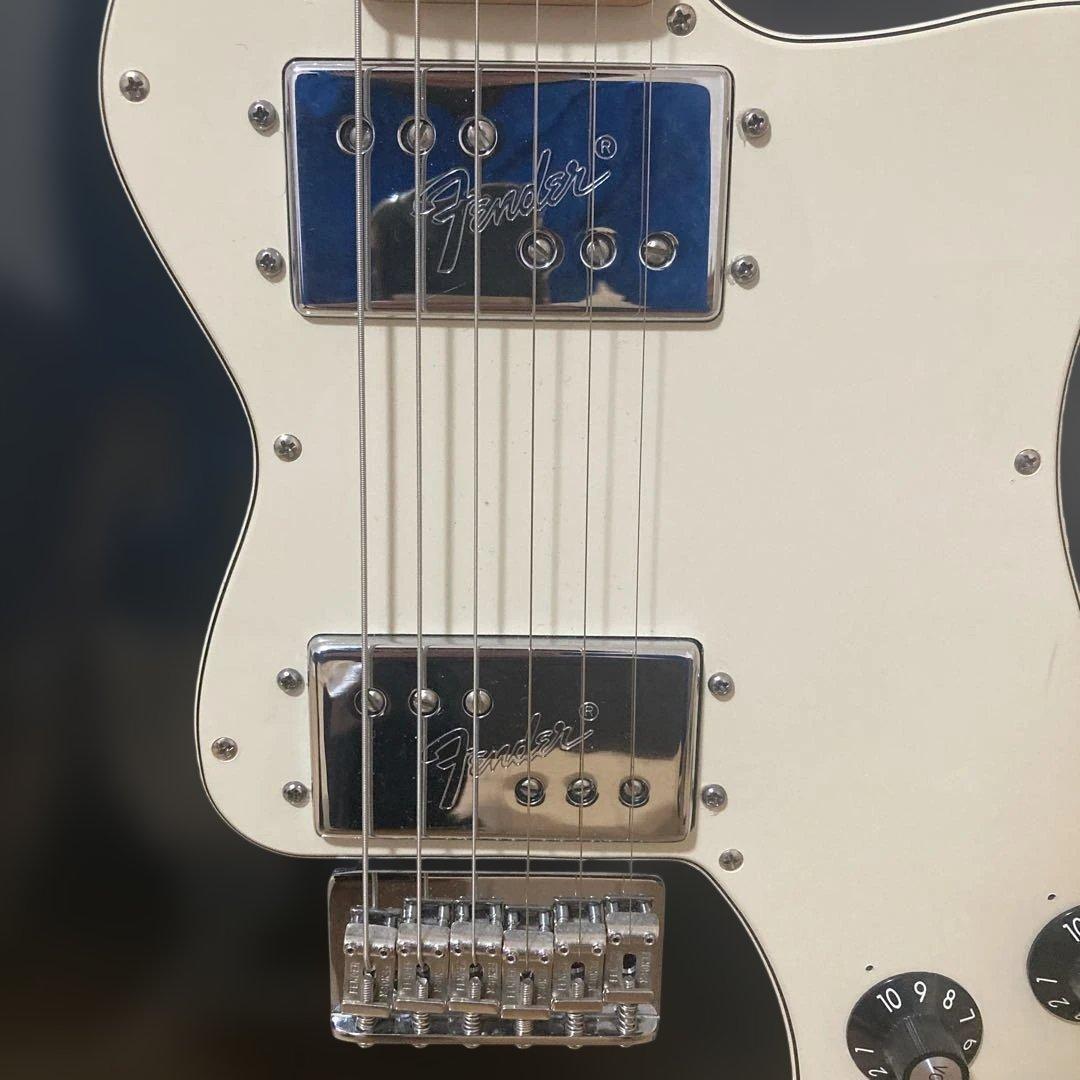 ギター Fender Classic Player Thiline Deluxe