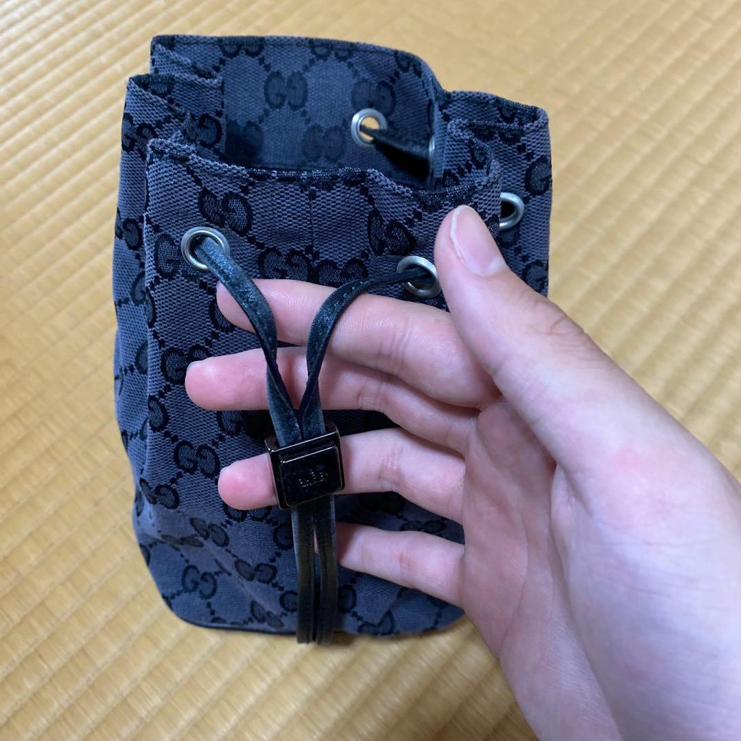 Gucci ブラック GGパターン ドローストリングバッグ