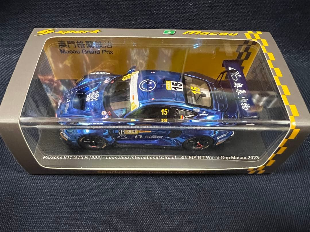 ミニカー Spark 1/43 Porsche 911GT3R 992 Macau #15
