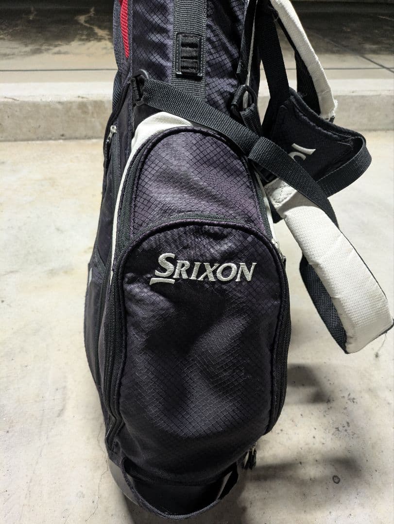 キャディバッグ　DUNLOPスリクソン　スタンド式　軽量