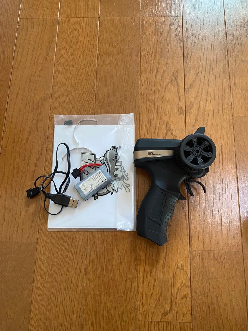 5*5様 WPL スズキジムニー　1/10 ローダウン　トレッド詰め　改造品