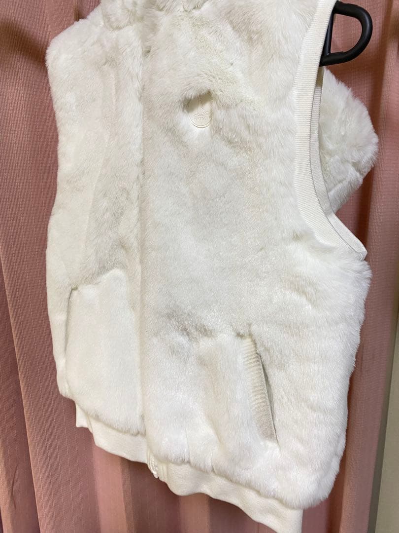 FR2golf レディース　ファーベスト　白