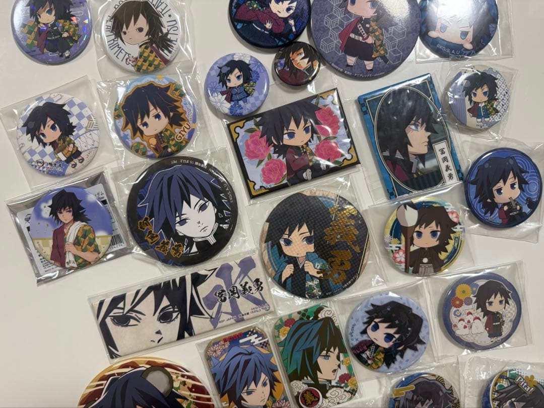 鬼滅の刃　冨岡義勇　缶バッジ　まとめ売り