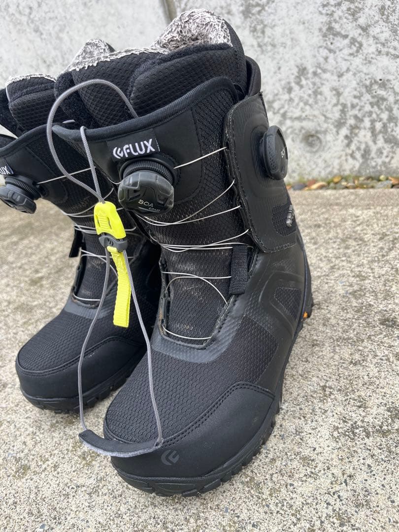 FLUX スノーボードブーツ BOAシステム ブラック