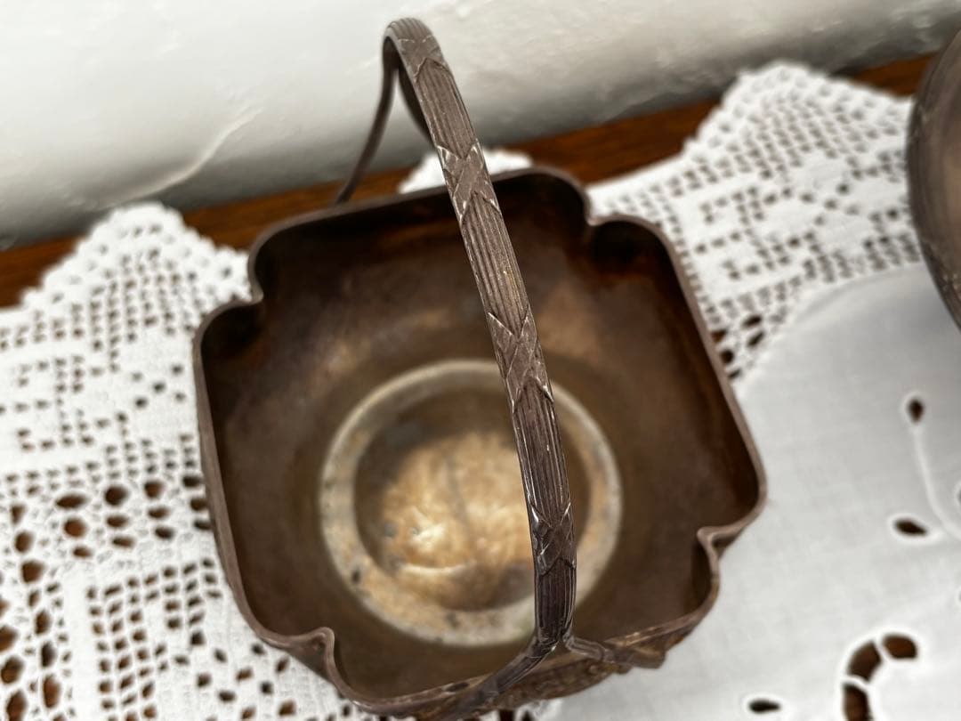 フランス　蚤の市　リボン装飾　小物入れ　ブロカント