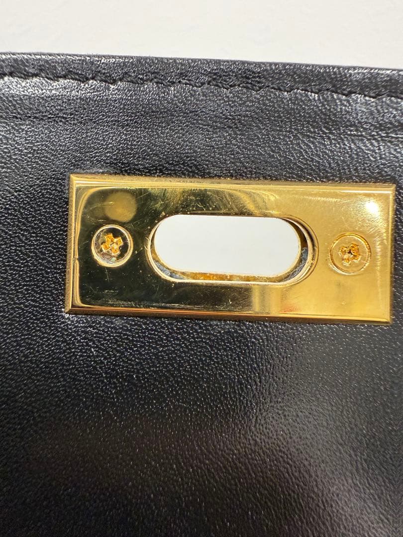 ★未使用級★ JRA認定 アザラシ本革 ハンドバッグ 鍵付き 高級感漂う逸品♪