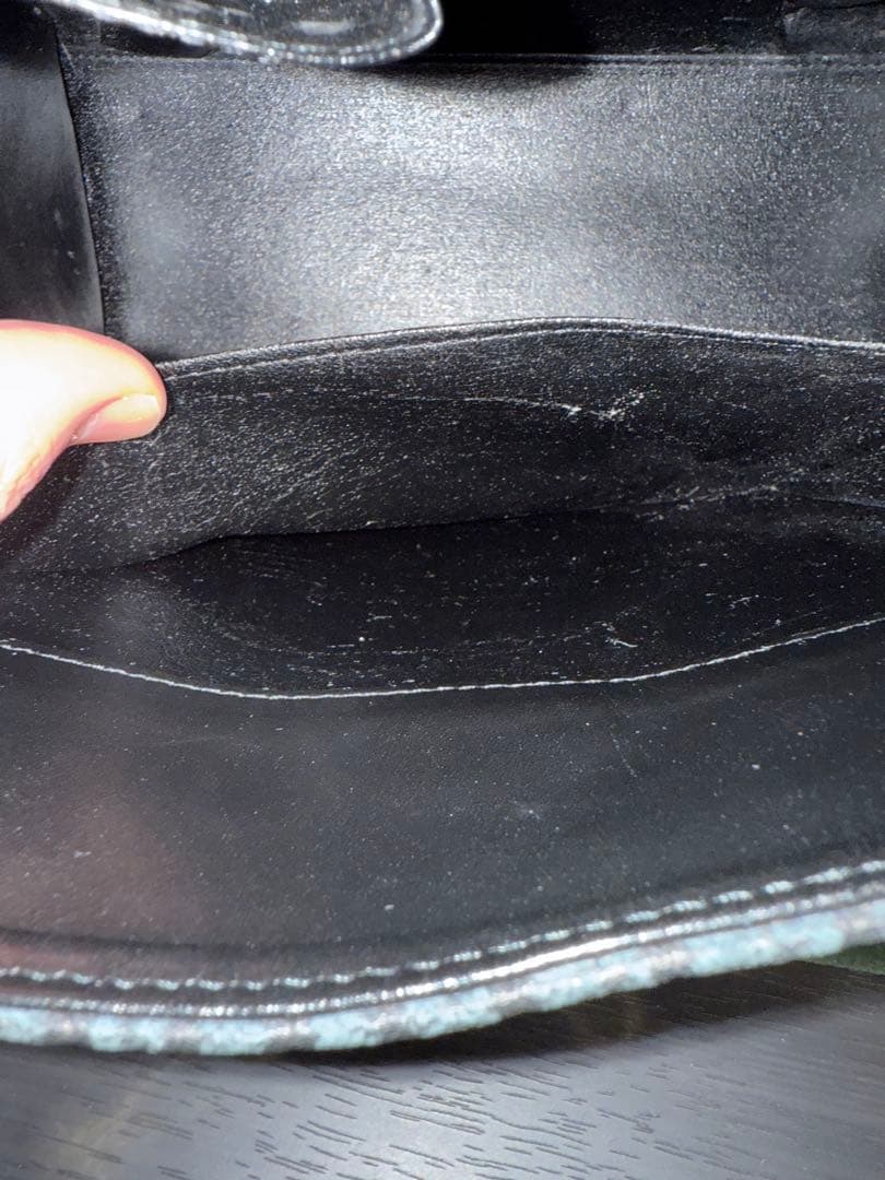 ★未使用級★ JRA認定 アザラシ本革 ハンドバッグ 鍵付き 高級感漂う逸品♪