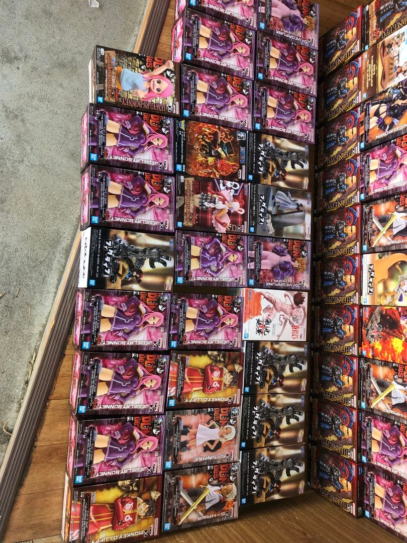 ワンピース　フィギュア　ワーコレ　エッグヘッド　ニカ　ギア5 小箱　98個