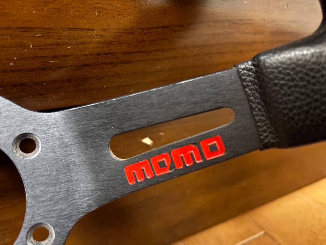 momo ドリフト ステアリング 本体