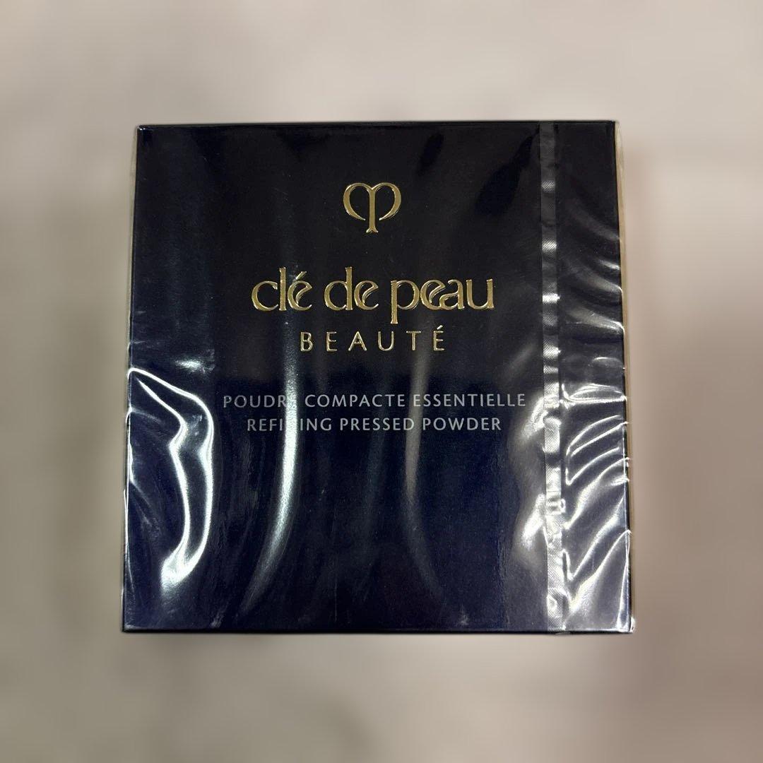 新品/クレドポーボーテ プードルコンパクトエサンシエルｎ エレガントスリム