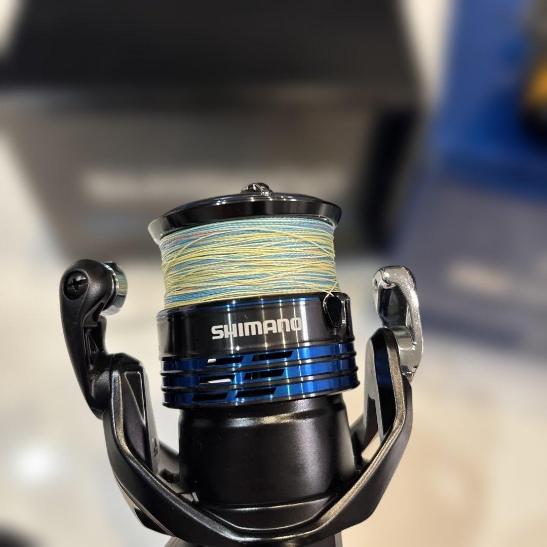 ダイワ 20レブロス LT3000S-CH-DH 21ネクサーブ C3000HG