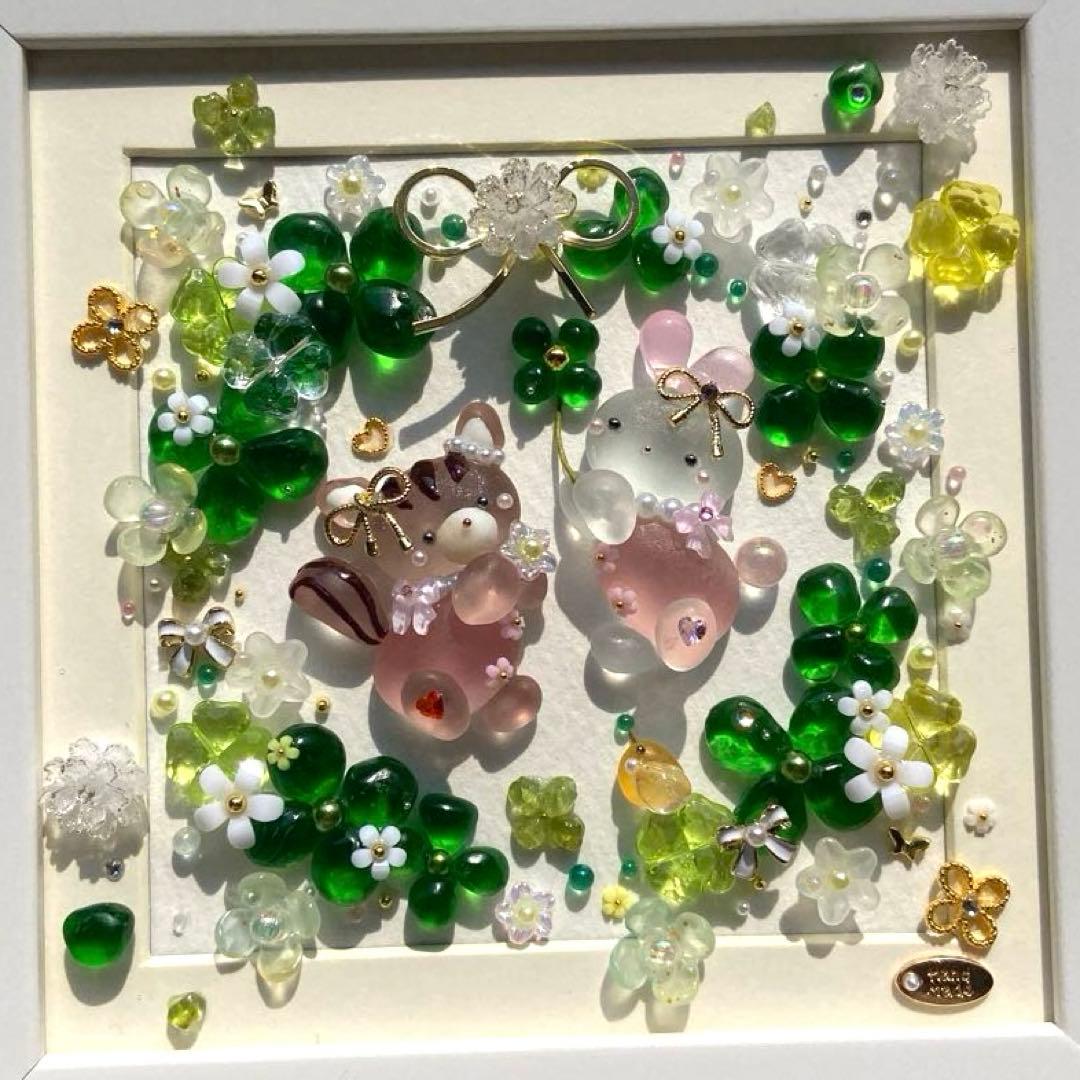 ♡四つ葉のクローバーいっぱいのリース♡リス＆うさぎ シーグラスアート