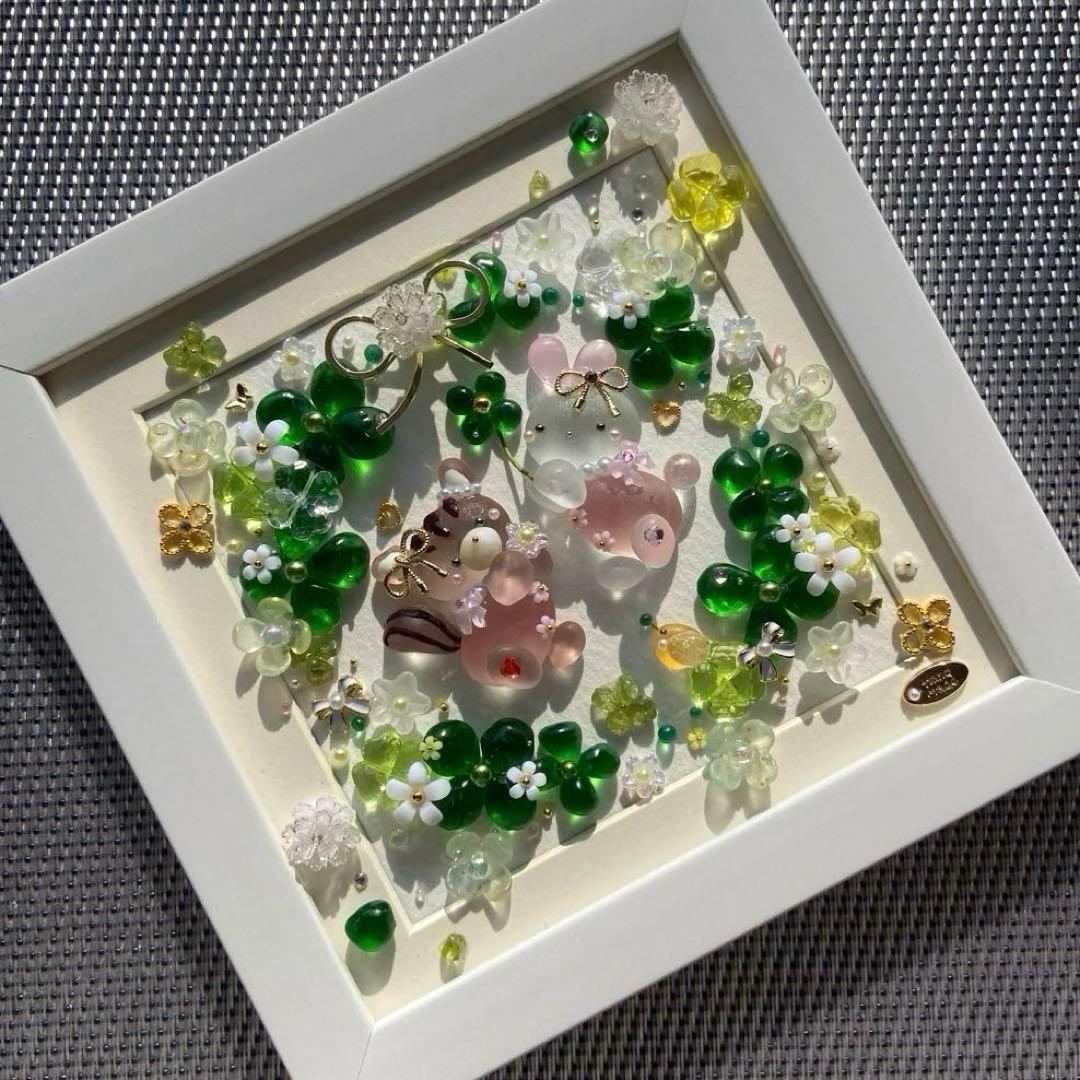 ♡四つ葉のクローバーいっぱいのリース♡リス＆うさぎ シーグラスアート